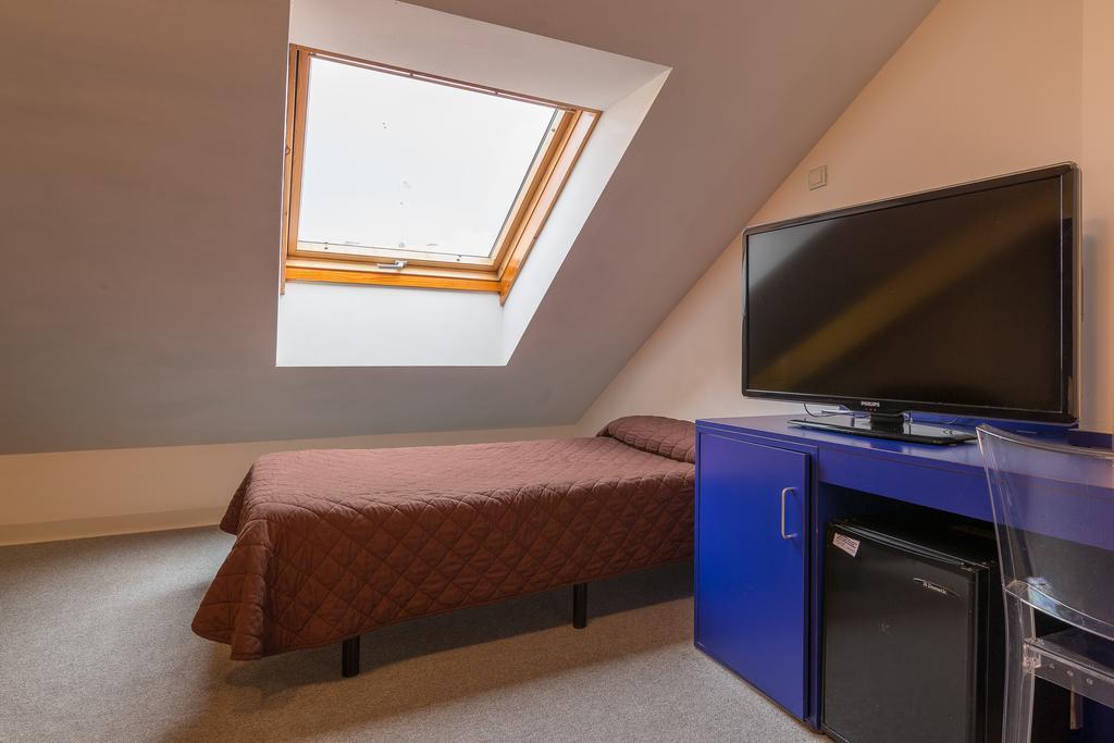 לאון Hostal Albany מראה חיצוני תמונה