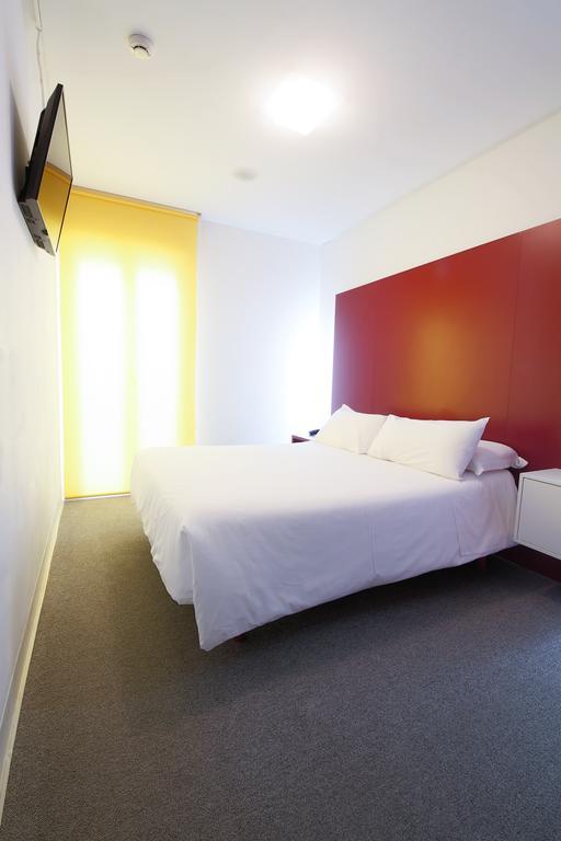 לאון Hostal Albany מראה חיצוני תמונה