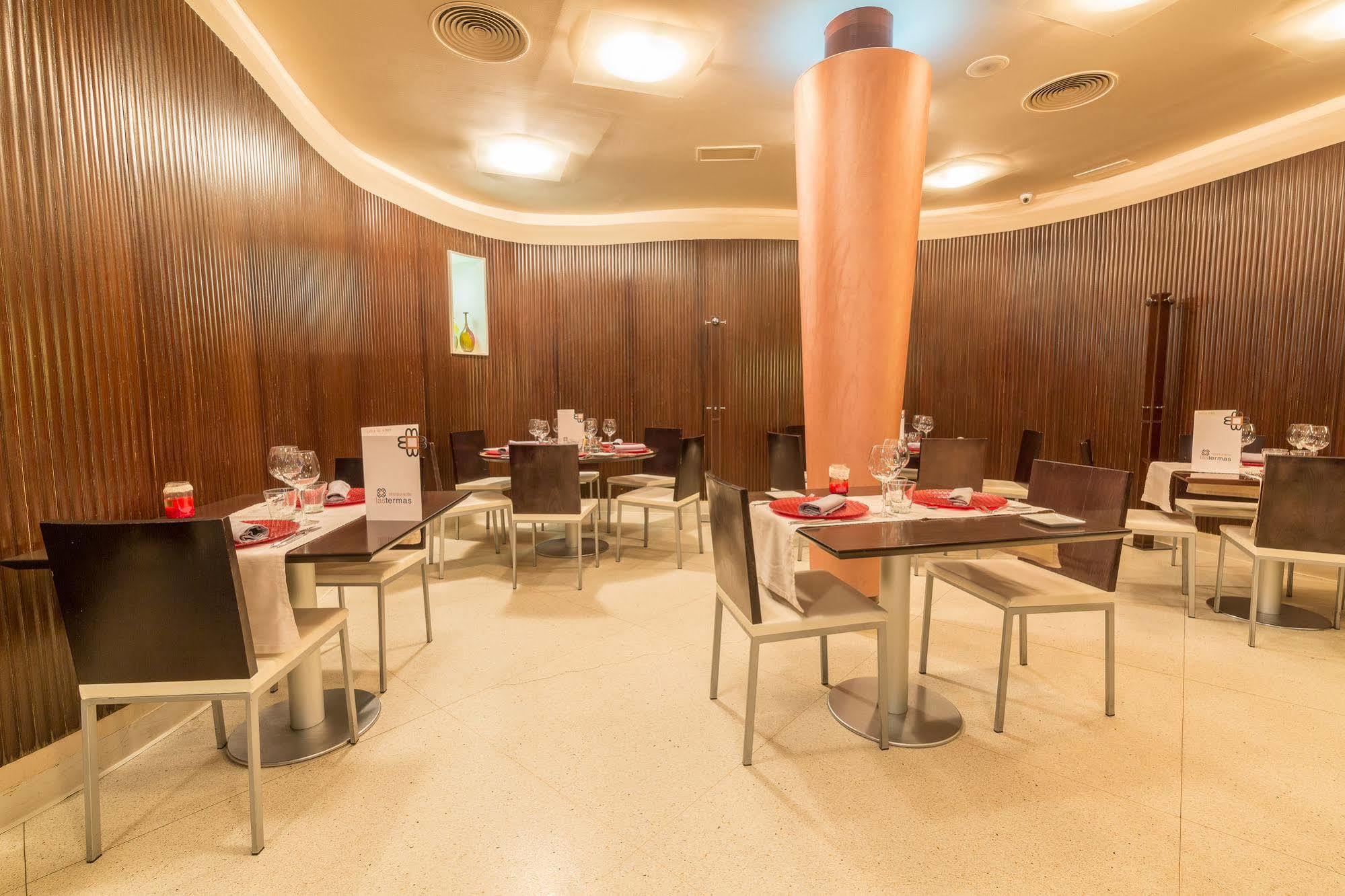 לאון Hostal Albany מראה חיצוני תמונה